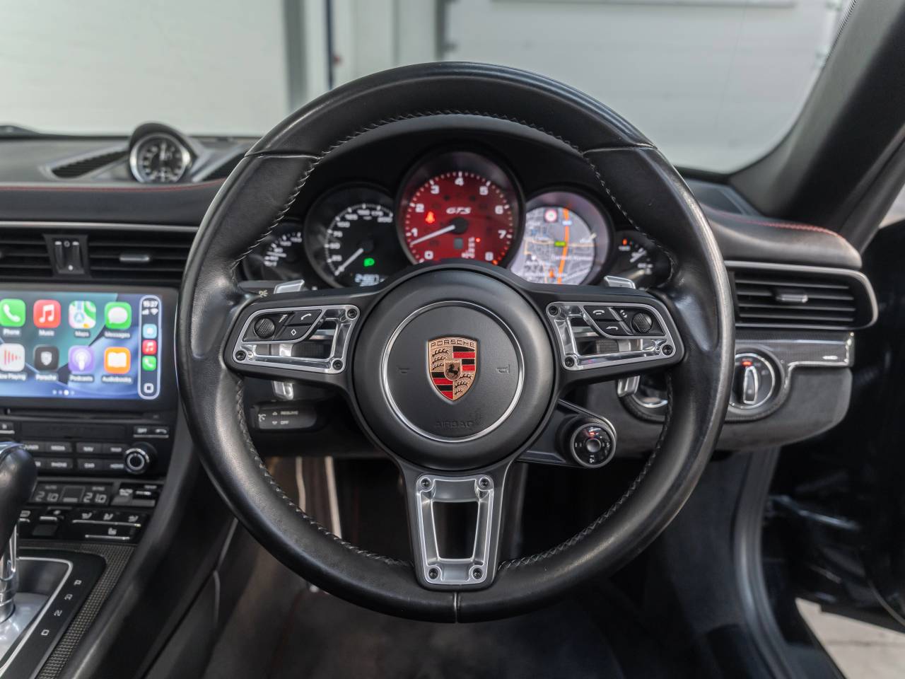 911 CARRERA 4 GTS PDK (3) image 24