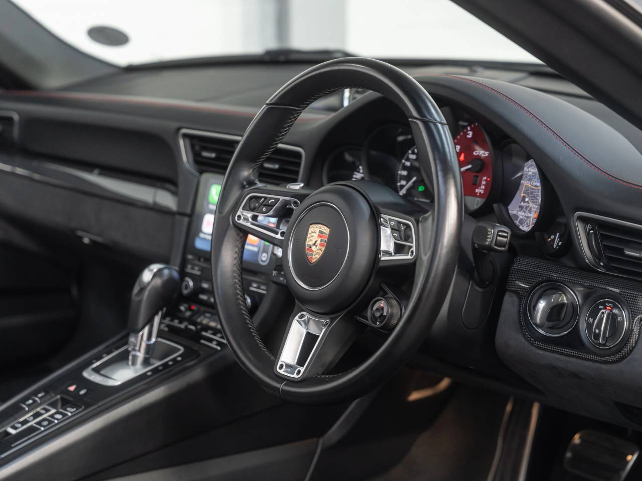 911 CARRERA 4 GTS PDK (3) image 28