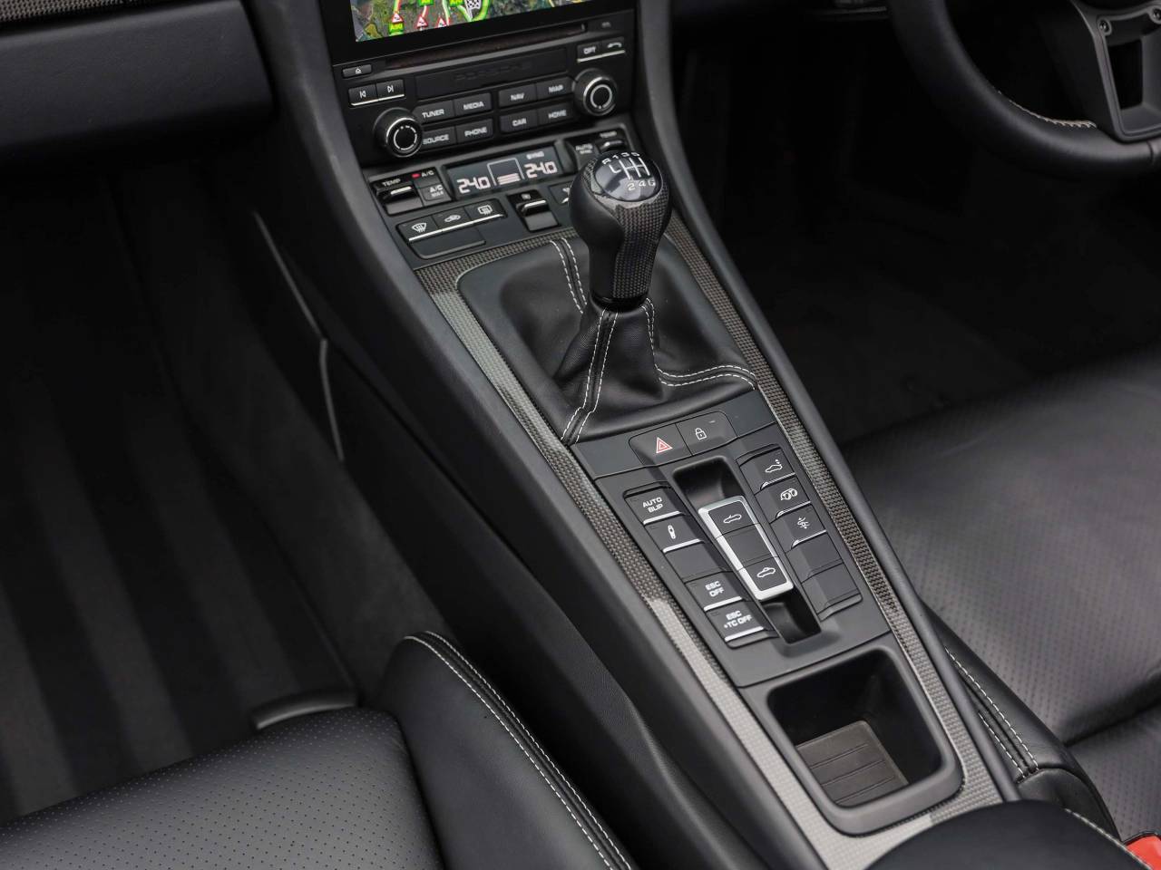 911 (991) SPEEDSTER image 23