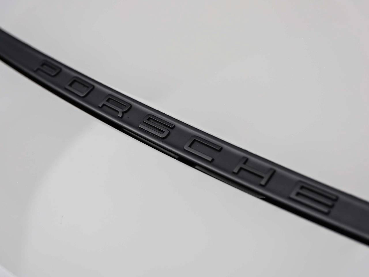 911 (991) SPEEDSTER image 13
