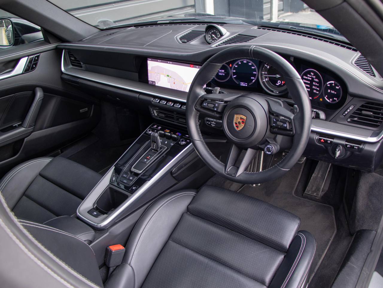 911 (992) CARRERA 4 PDK (8) image 04