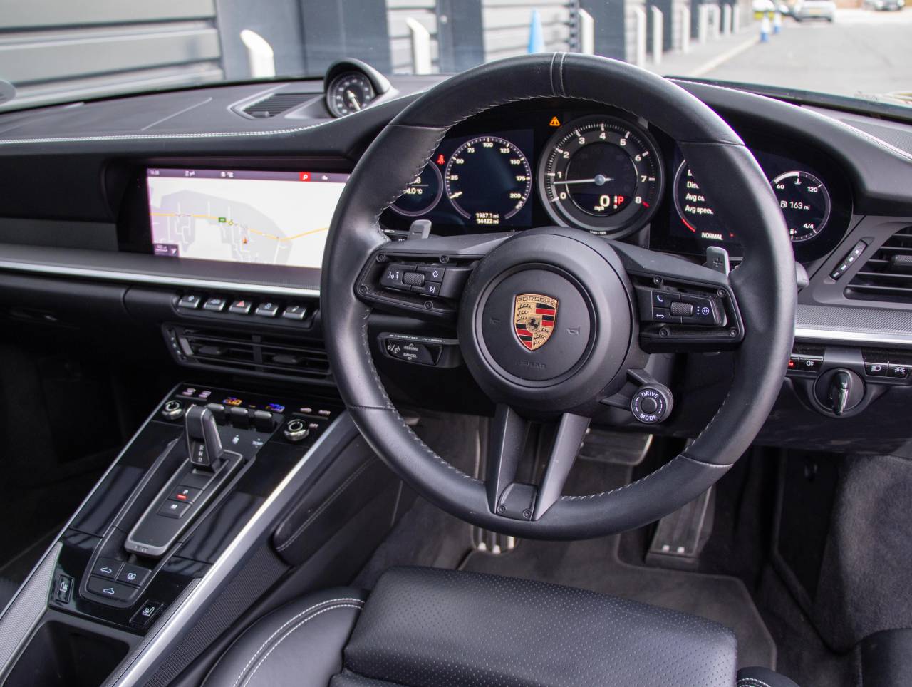 911 (992) CARRERA 4 PDK (8) image 15