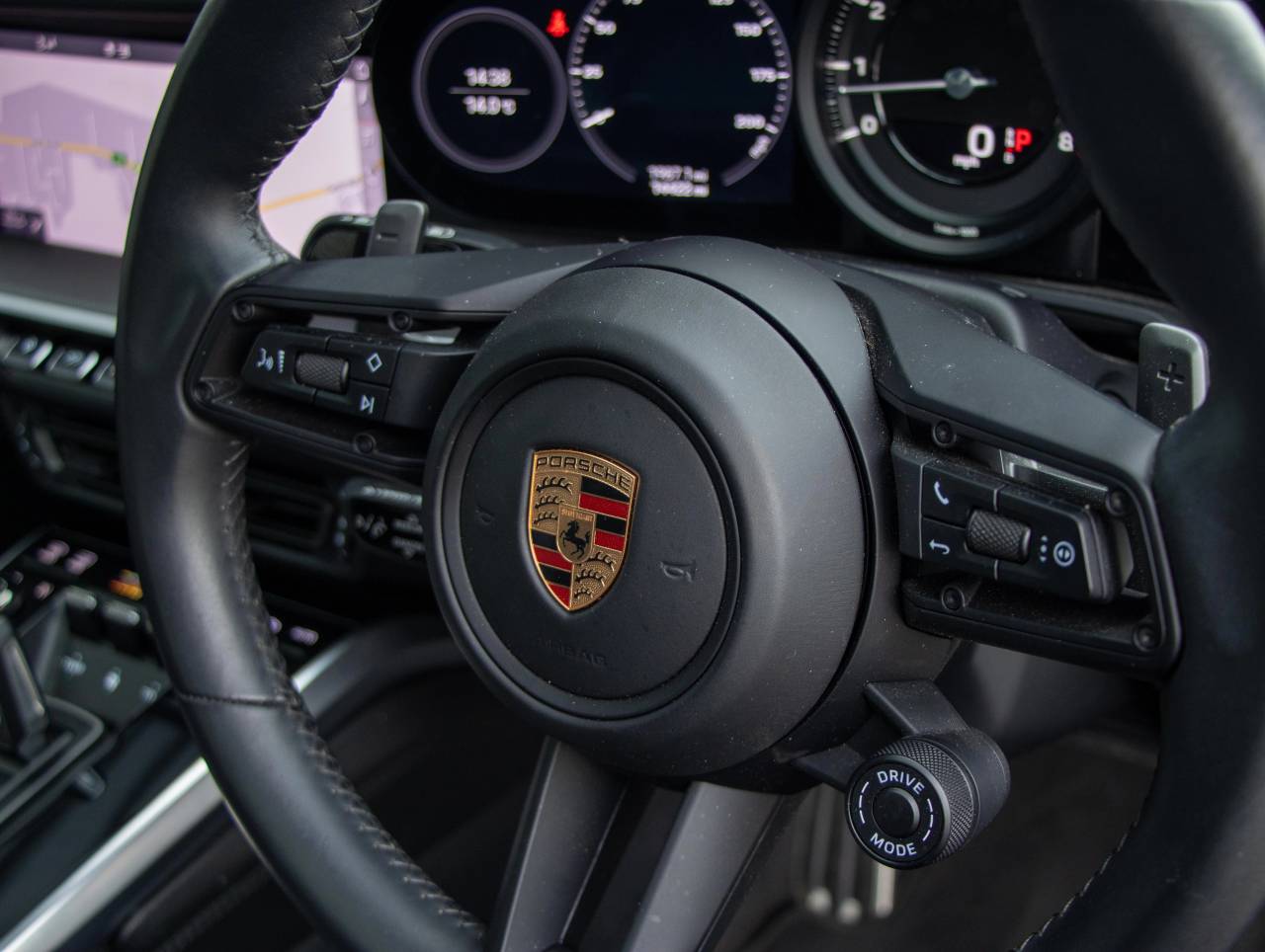 911 (992) CARRERA 4 PDK (8) image 19