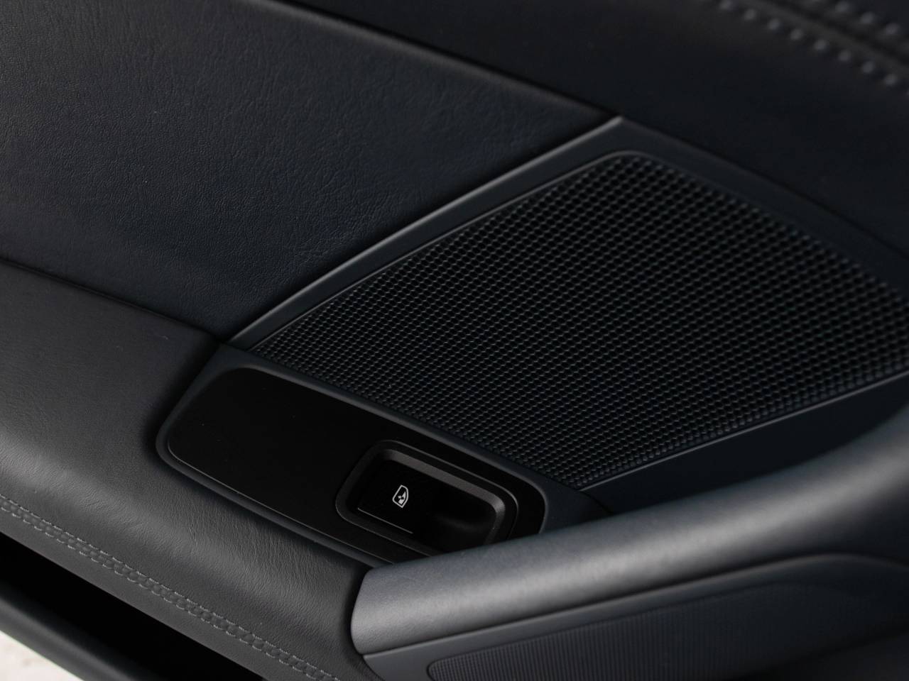 911 (992) CARRERA S PDK (11) image 46