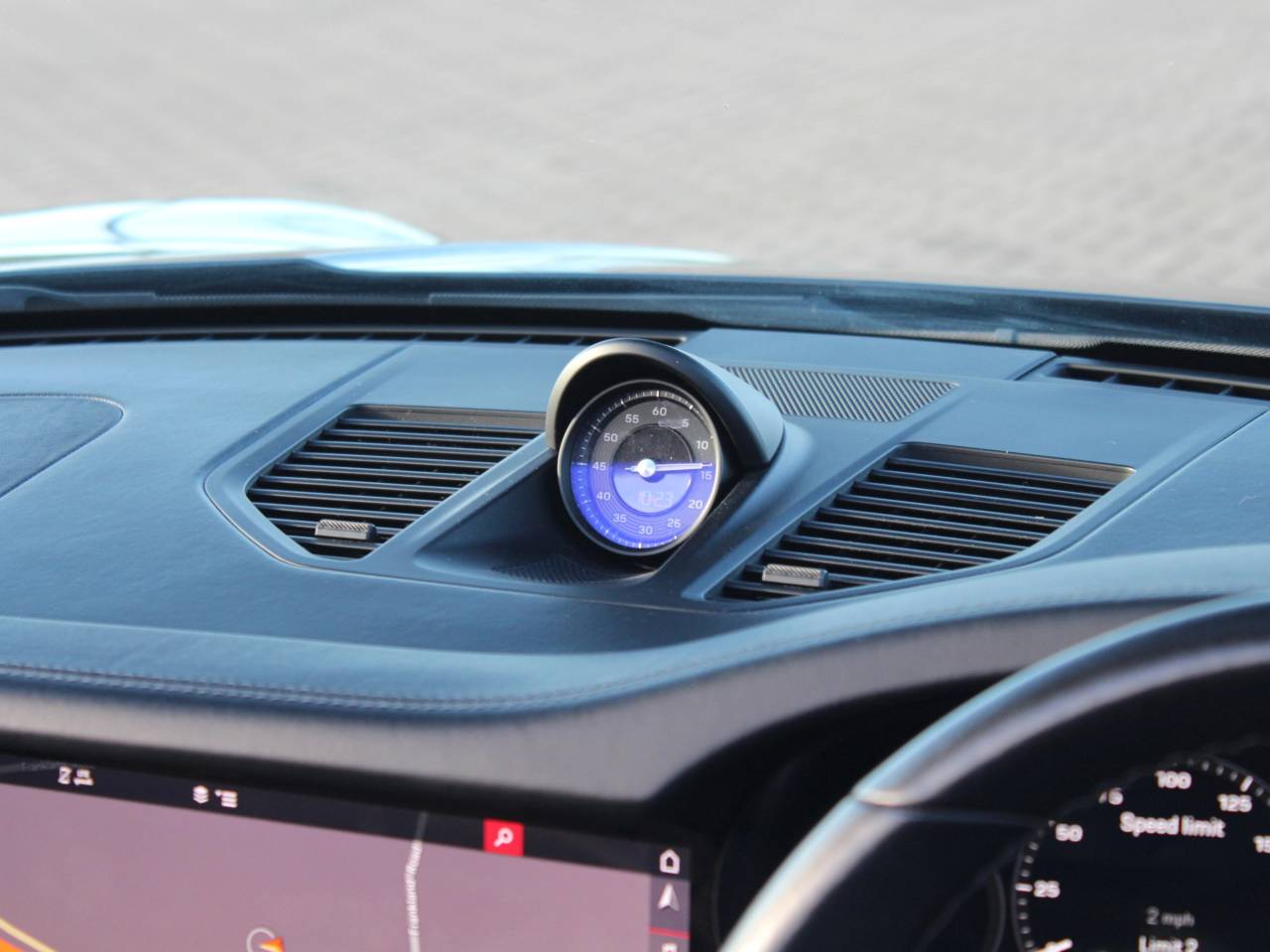 911 (992) CARRERA S PDK (3) image 24