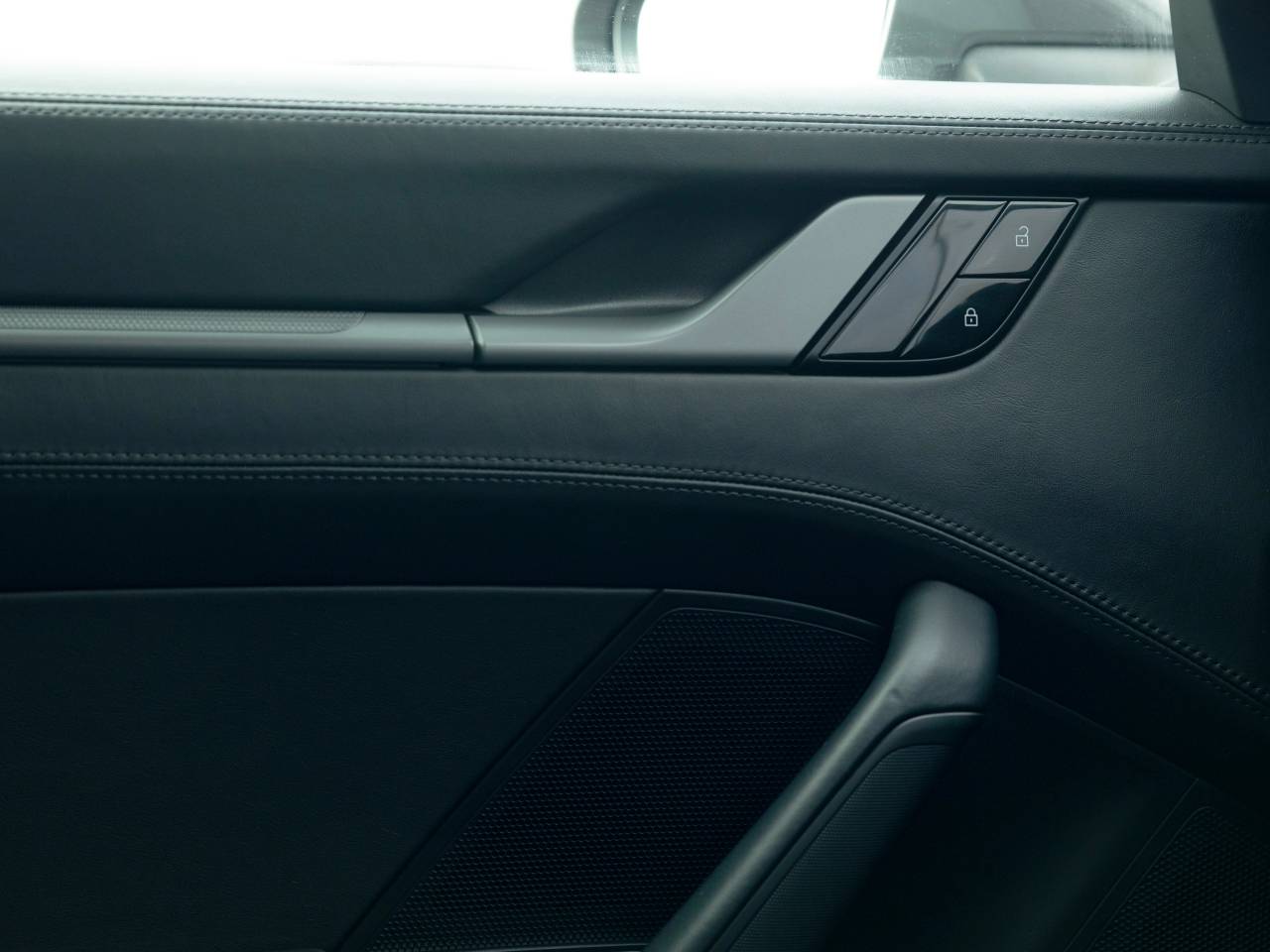 911 (992) CARRERA S PDK (36) image 54