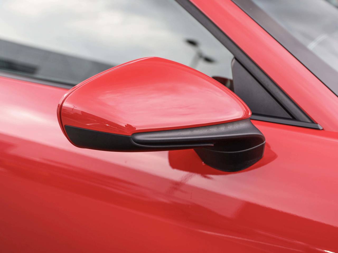 911 (992) TARGA 4 PDK (2) image 13