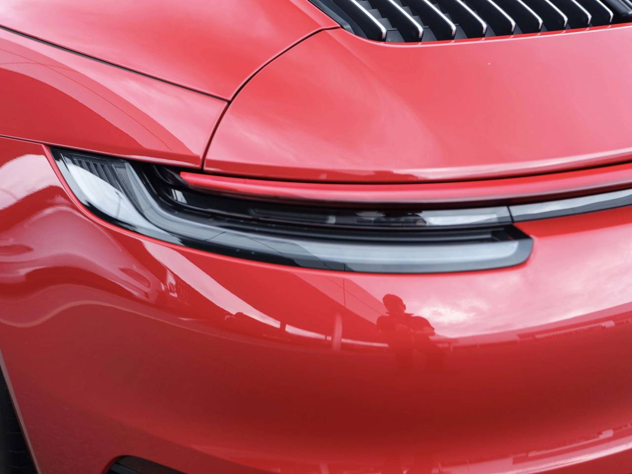 911 (992) TARGA 4 PDK (2) image 16