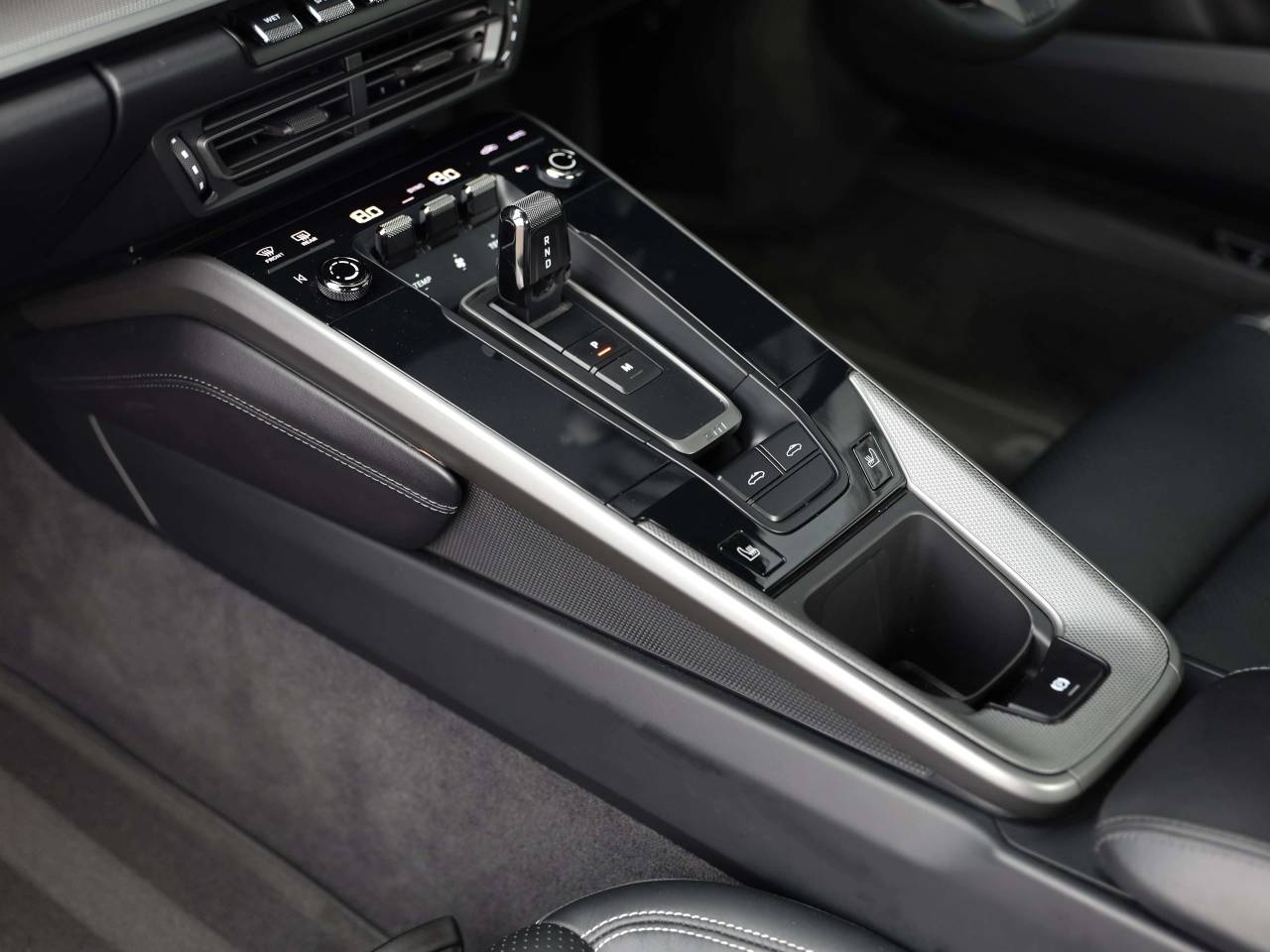 911 (992) TARGA 4 PDK (2) image 27