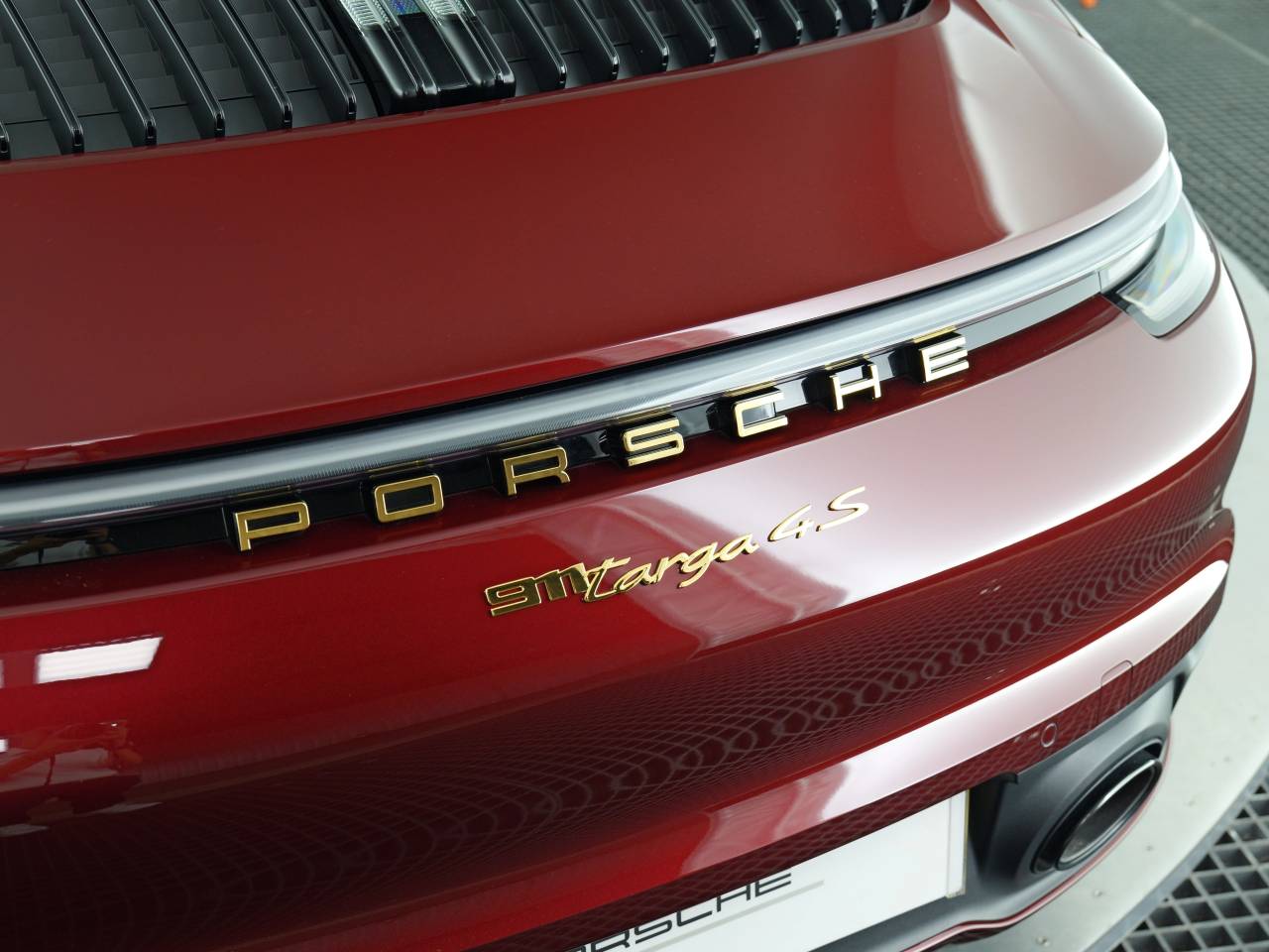 911 (992) TARGA 4S HERITAGE (1) image 16