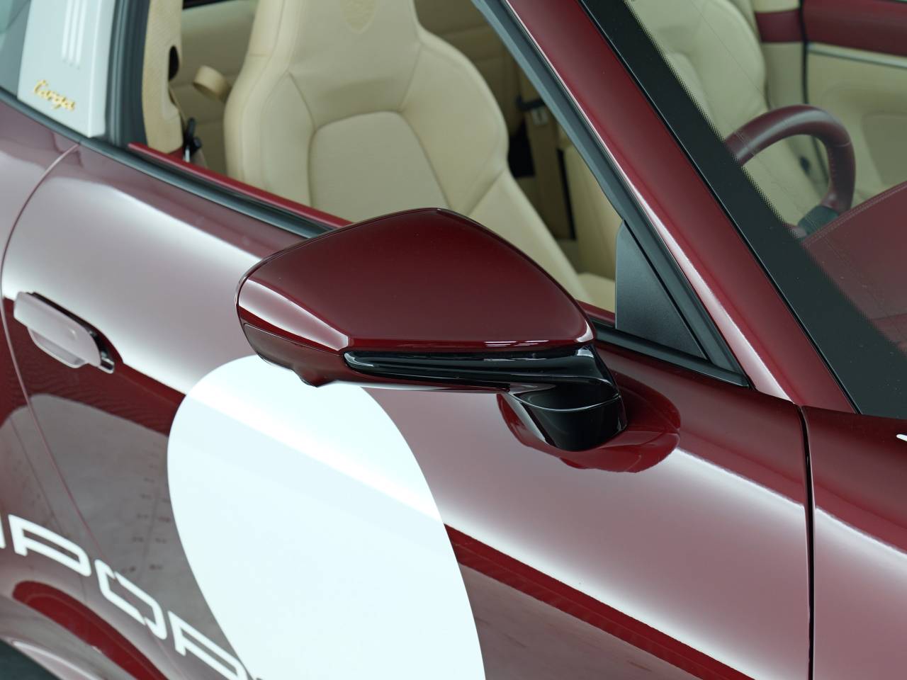 911 (992) TARGA 4S HERITAGE (1) image 15