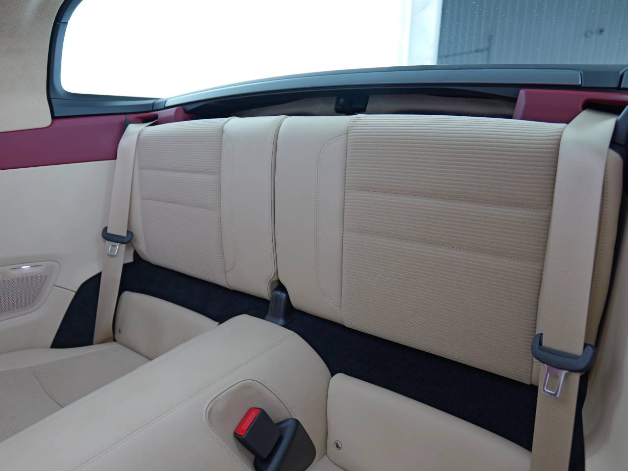 911 (992) TARGA 4S HERITAGE (1) image 21