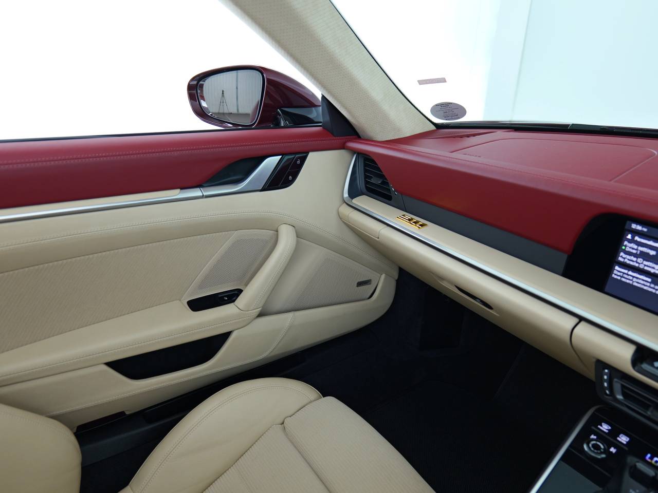 911 (992) TARGA 4S HERITAGE (1) image 29