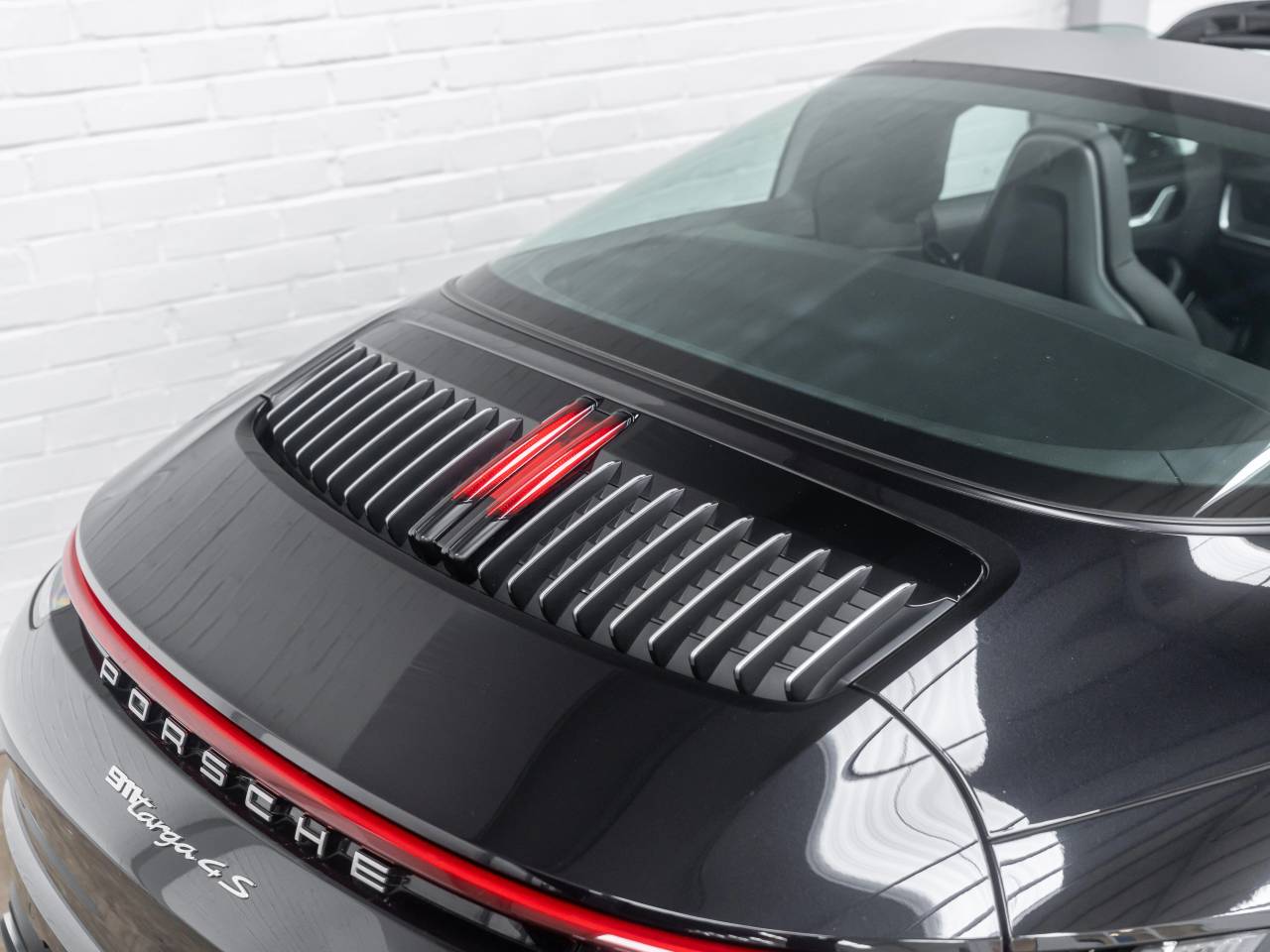 911 (992) TARGA 4S image 17