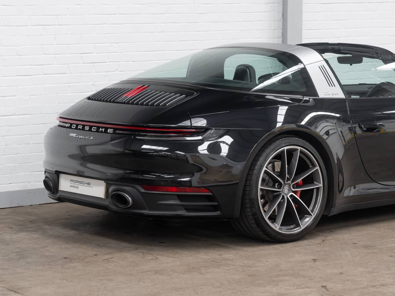 911 (992) TARGA 4S image 14