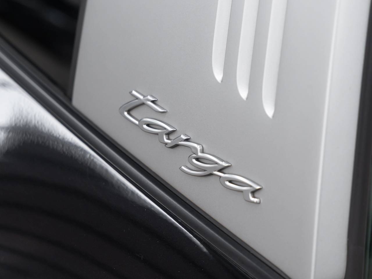 911 (992) TARGA 4S image 19