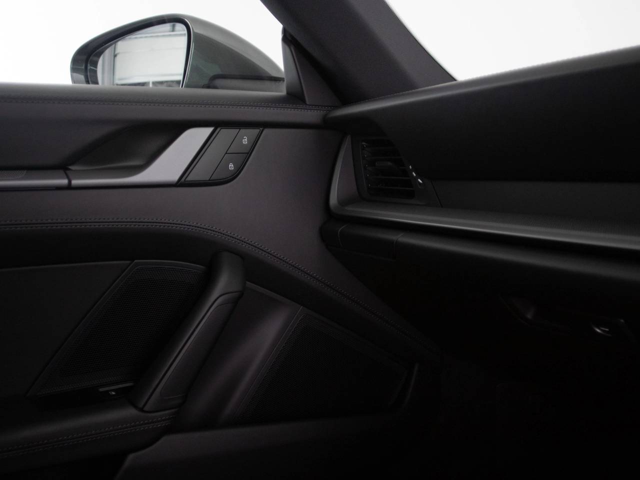 911 (992) CARRERA 4 PDK (4) image 35