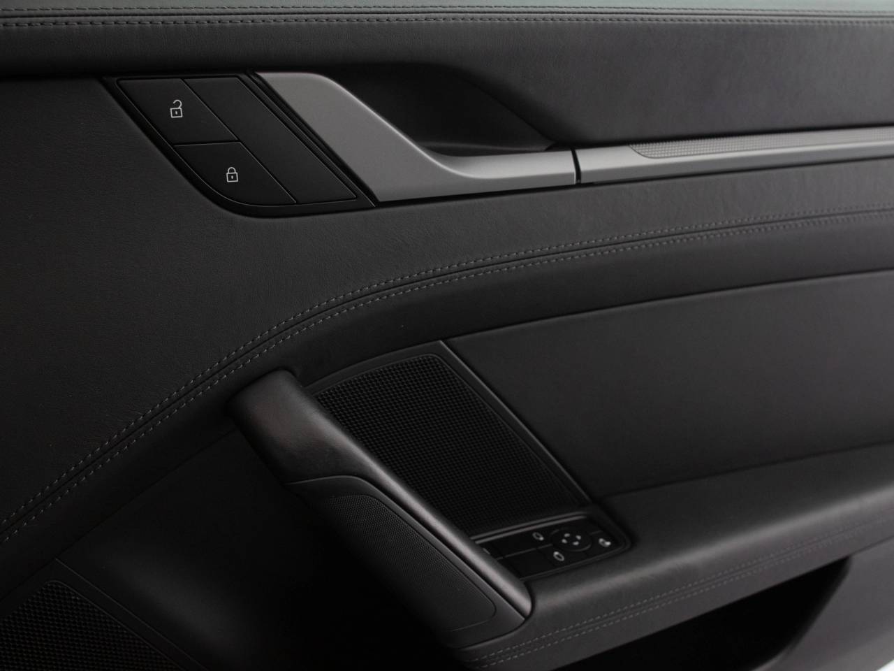 911 (992) CARRERA 4 PDK (4) image 39