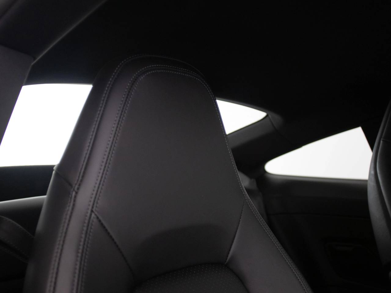 911 (992) CARRERA 4 PDK (4) image 41