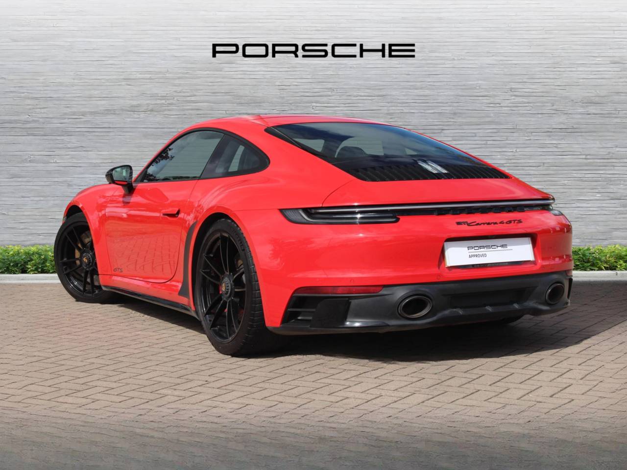 911 (992) CARRERA 4 GTS (2) image 02