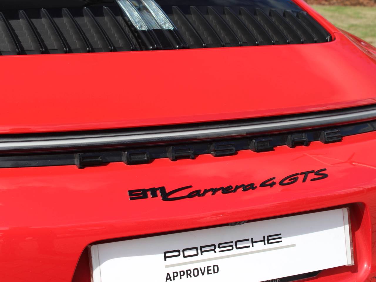 911 (992) CARRERA 4 GTS (2) image 27