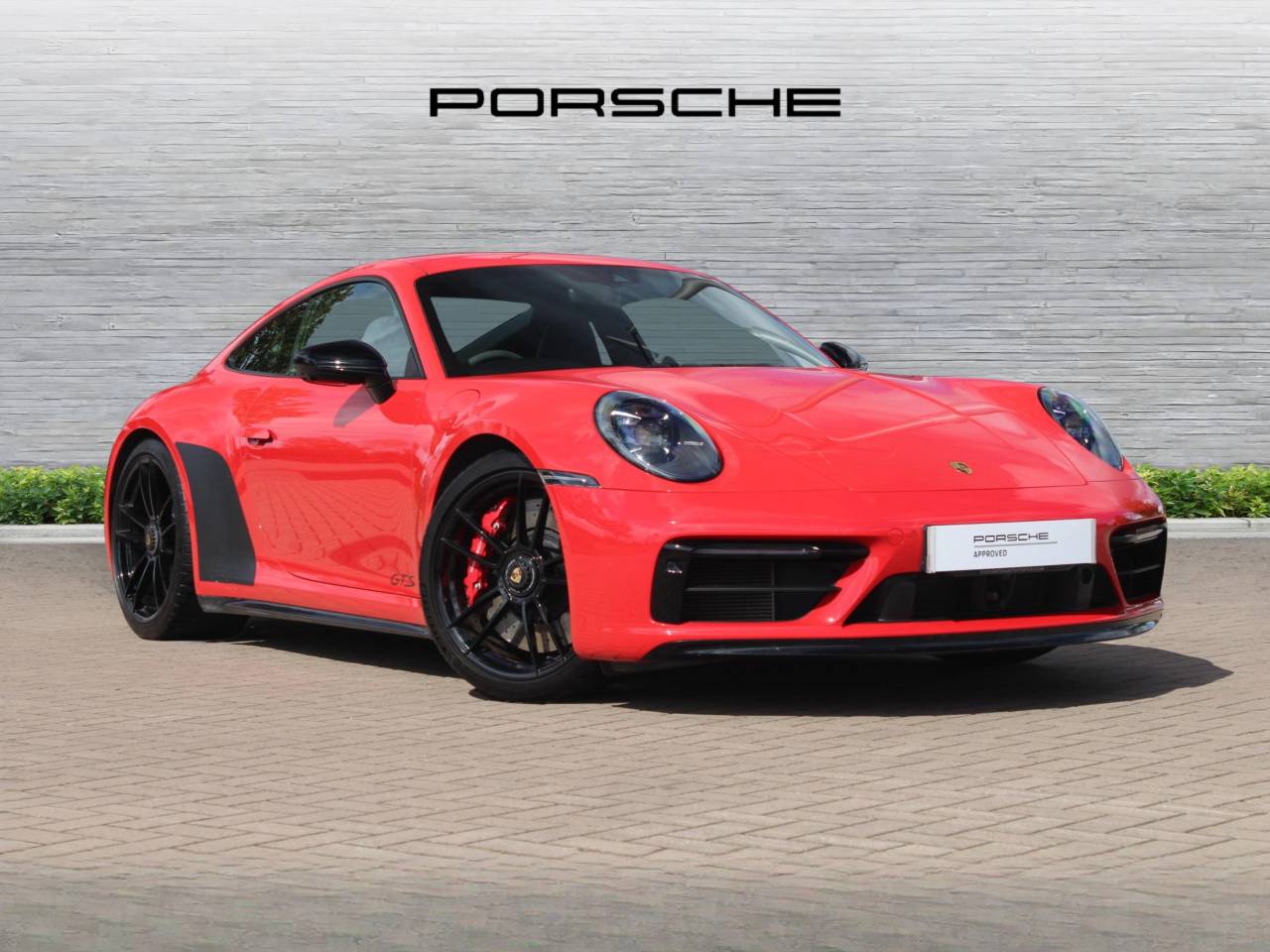 911 (992) CARRERA 4 GTS (2) image 01