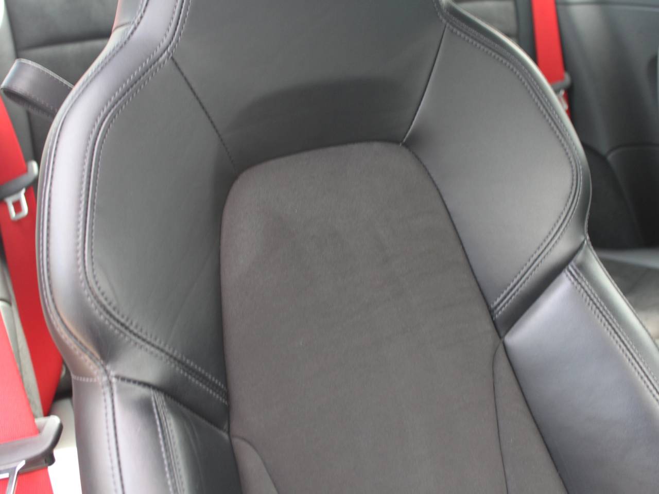 911 (992) CARRERA 4 GTS (2) image 28