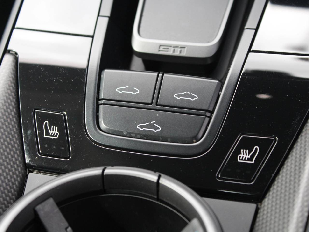 911 (992) CARRERA 4 GTS (2) image 37