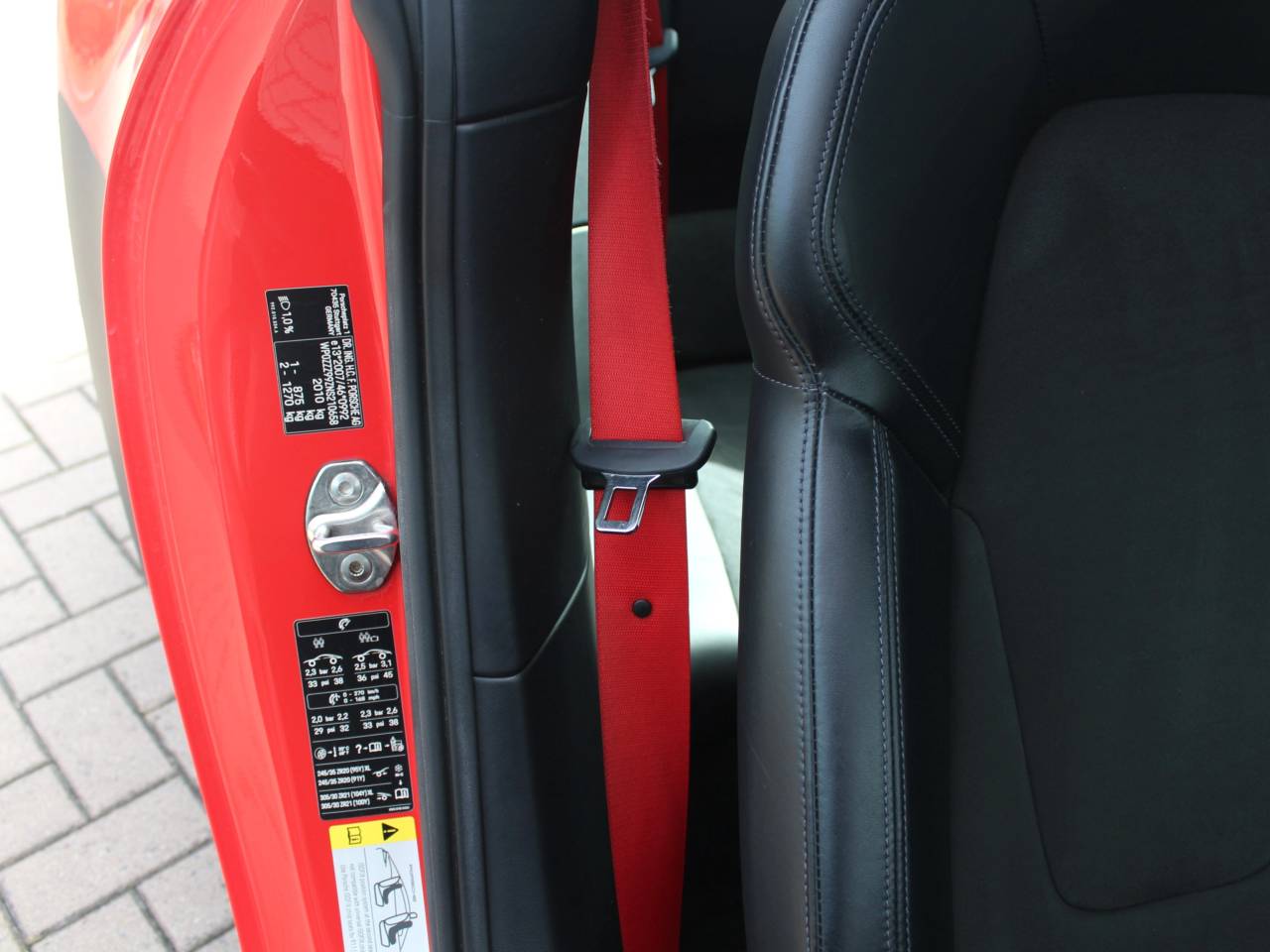 911 (992) CARRERA 4 GTS (2) image 48