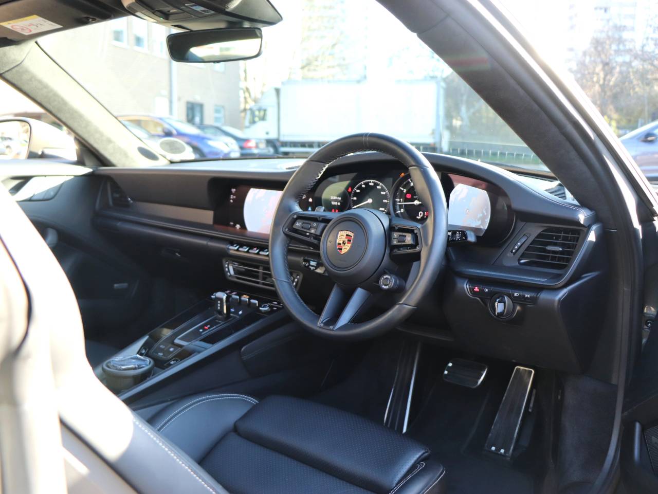 911 (992) CARRERA GTS (6) image 05