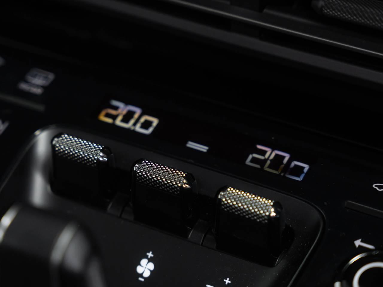 911 (992) CARRERA 4 GTS image 37