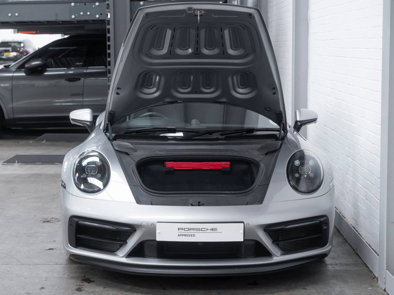 911 (992) CARRERA 4 GTS image 35