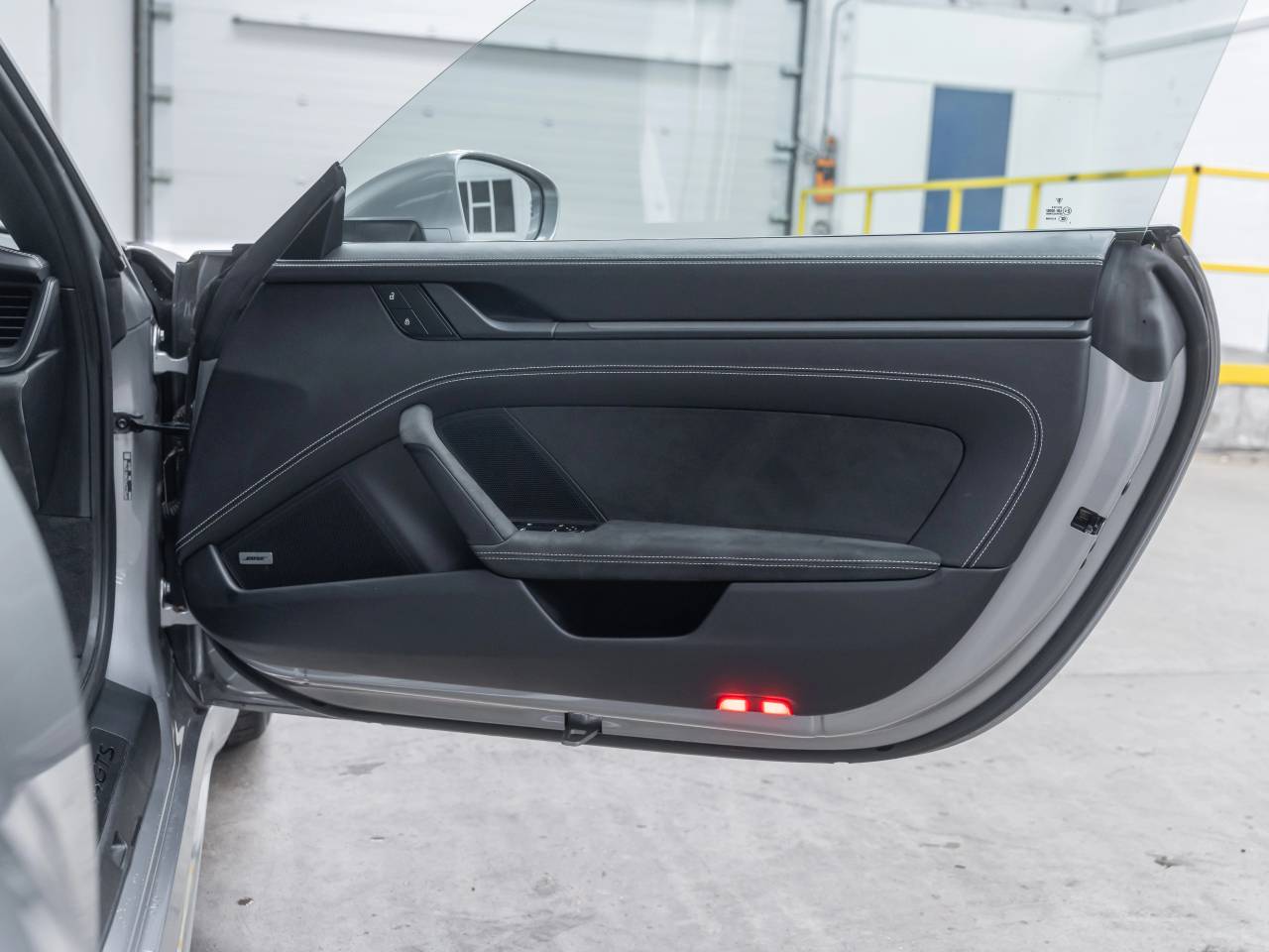 911 (992) CARRERA 4 GTS image 44