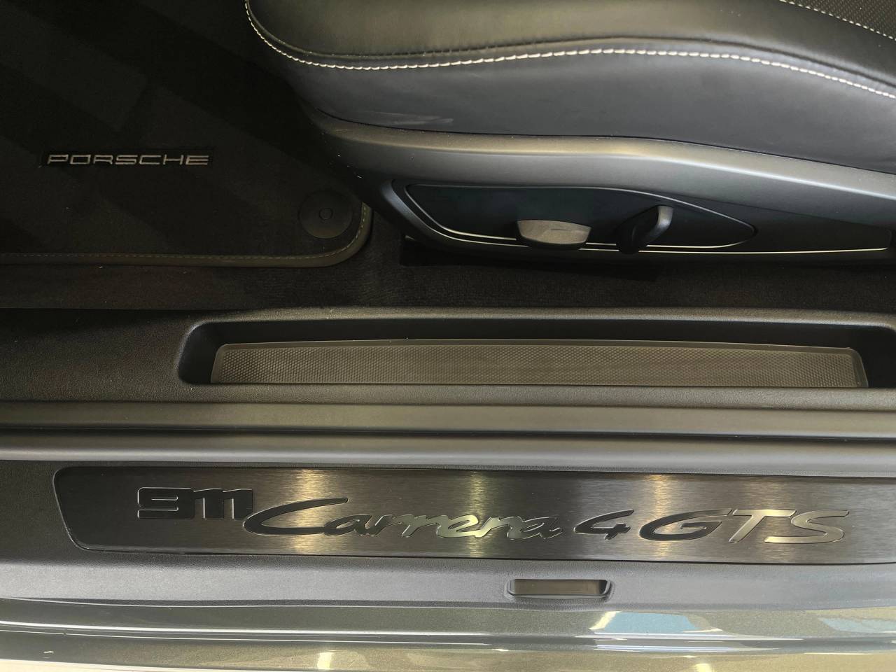 911 (992) CARRERA 4 GTS PDK (8) image 34