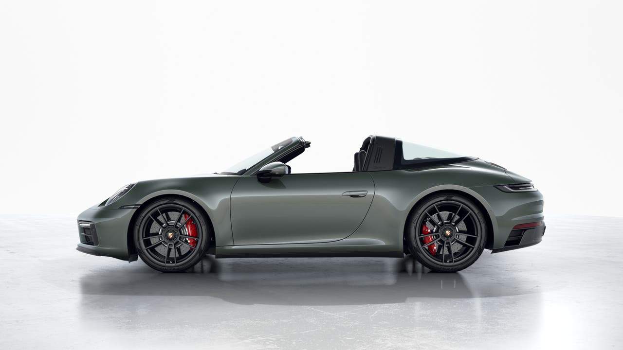 911 (992) TARGA 4 GTS (15) image 02