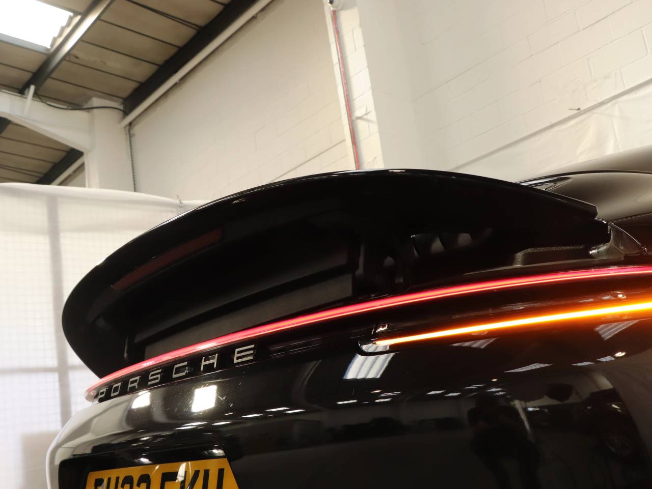 911 (992) TARGA 4 GTS (3) image 16