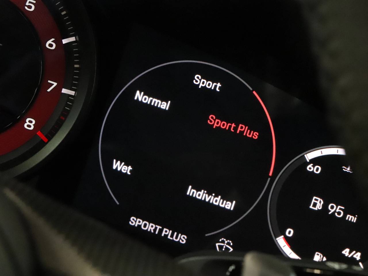 911 (992) TARGA 4 GTS (3) image 37