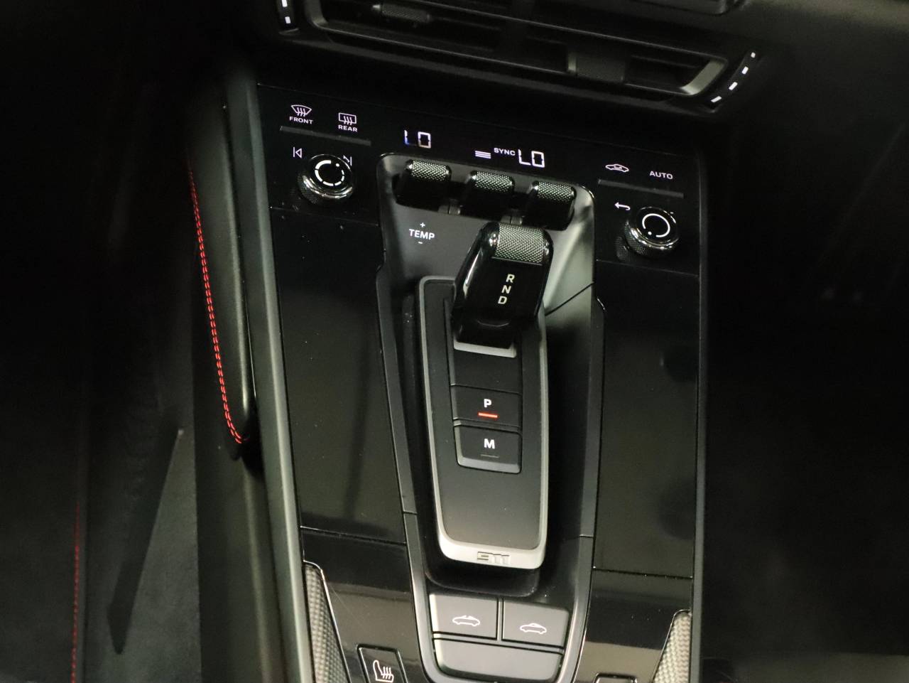 911 (992) TARGA 4 GTS (3) image 23
