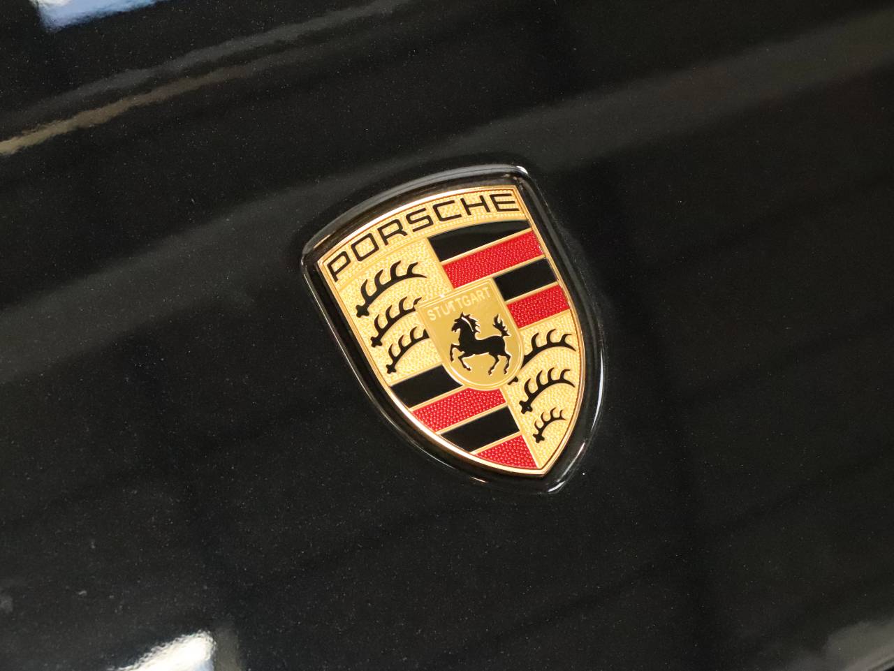 911 (992) TARGA 4 GTS (3) image 10