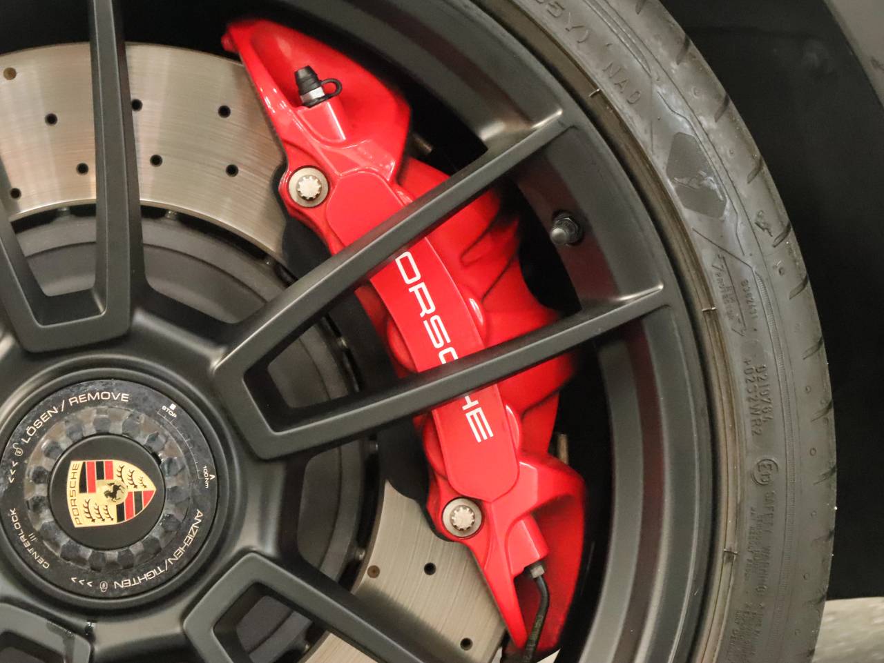 911 (992) TARGA 4 GTS (3) image 09
