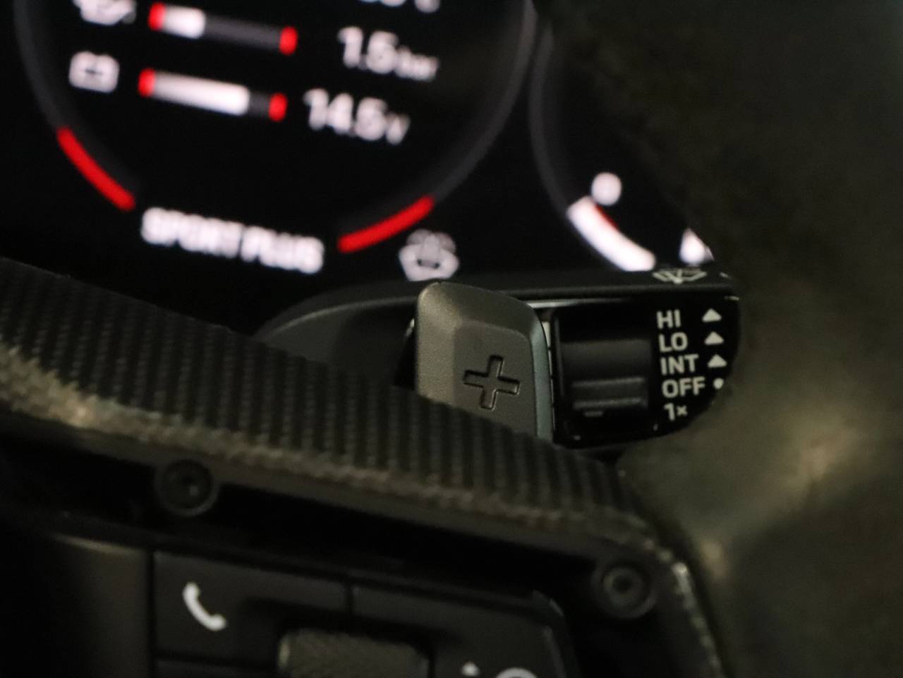 911 (992) TARGA 4 GTS (3) image 19