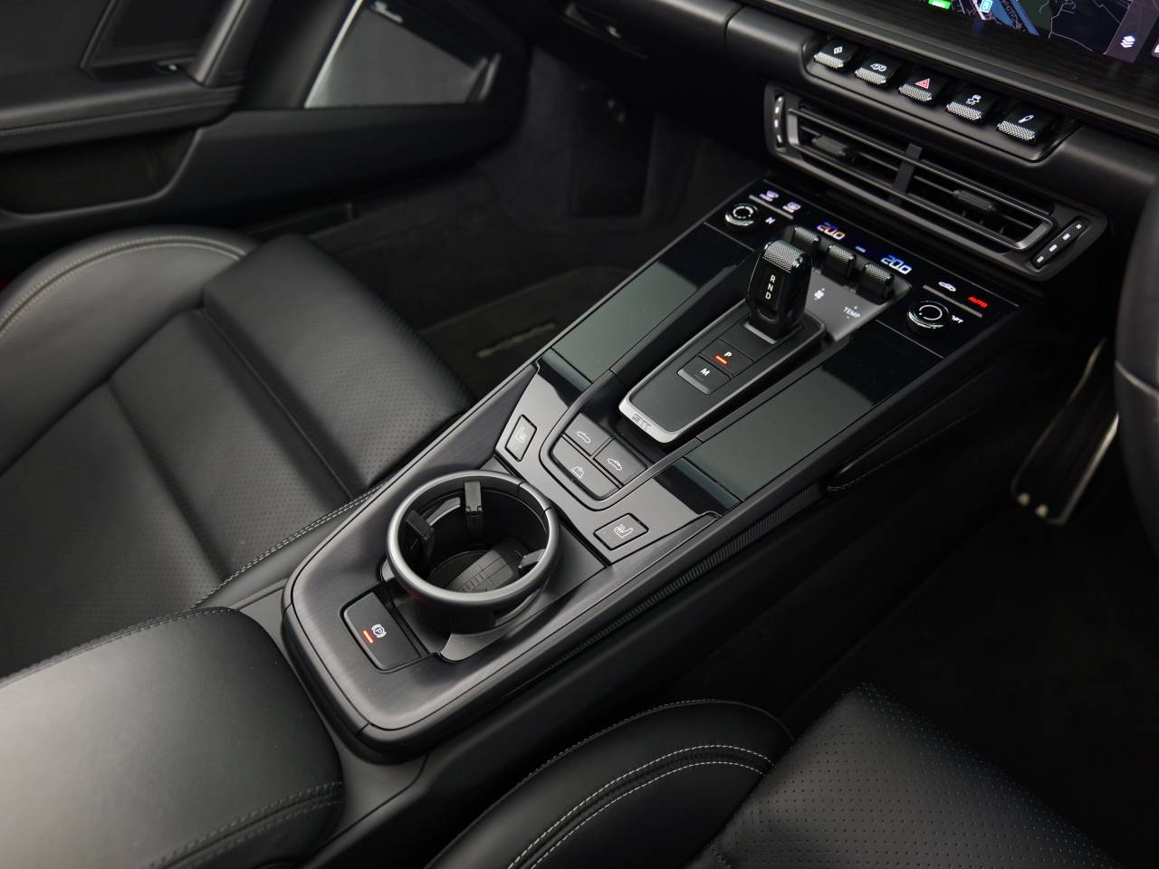 911 (992) CARRERA GTS PDK (12) image 25