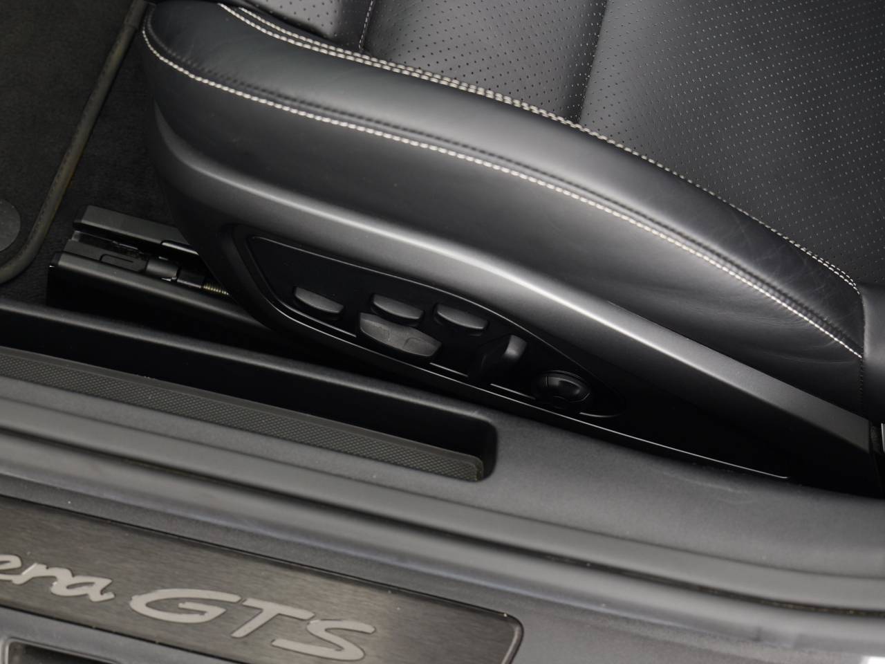 911 (992) CARRERA GTS PDK (12) image 29