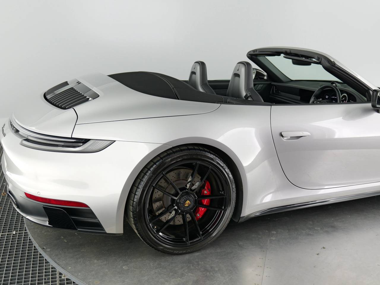 911 (992) CARRERA GTS PDK (12) image 15