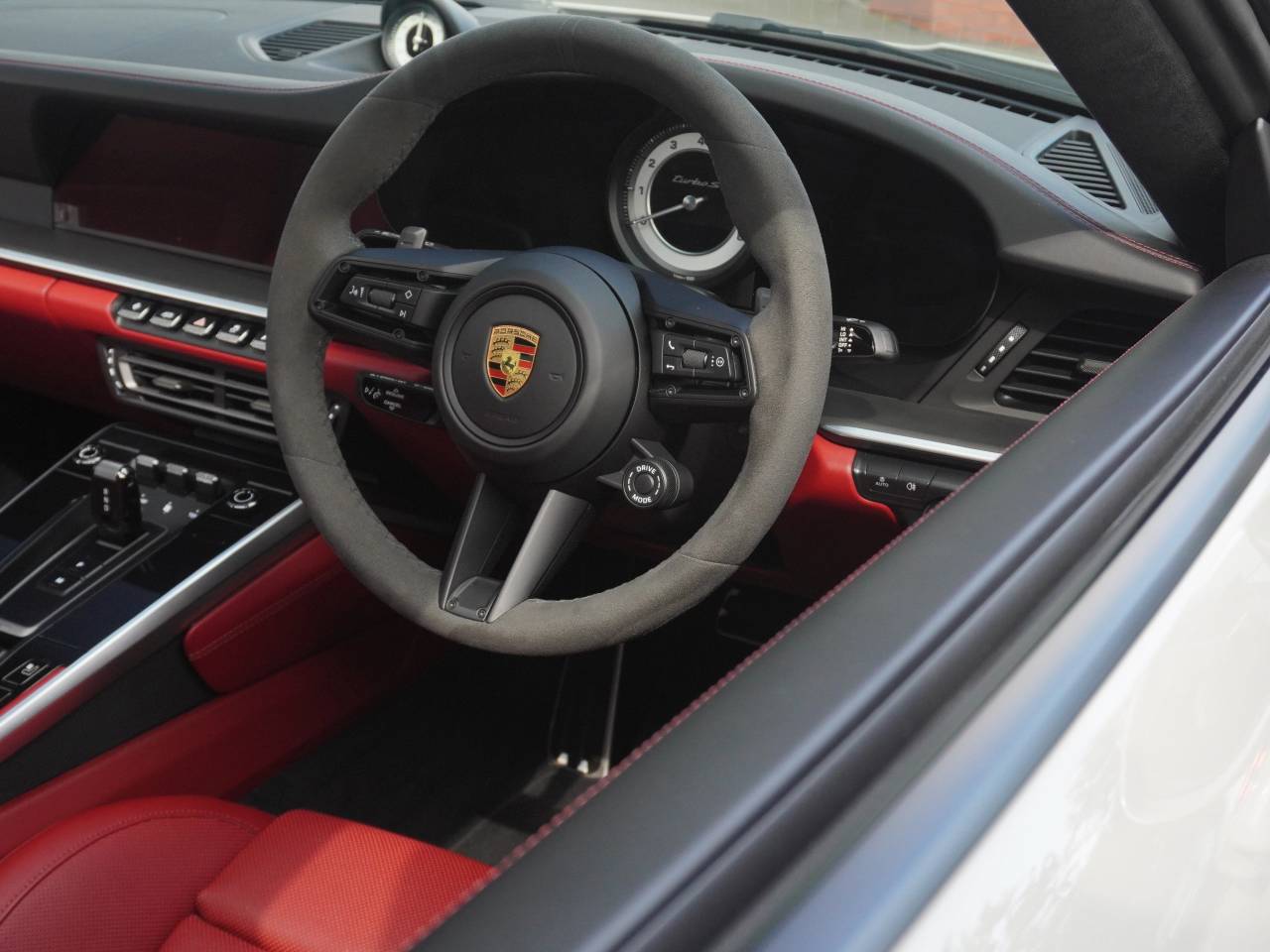 911 (992) TURBO S PDK (20) image 25
