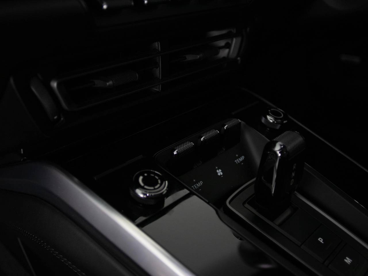 911 (992) TURBO S PDK (2) image 38