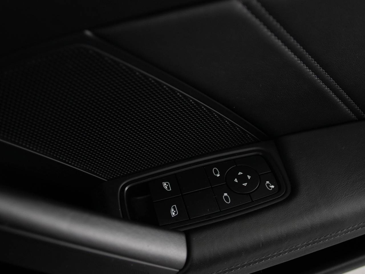 911 (992) TURBO S PDK (2) image 46