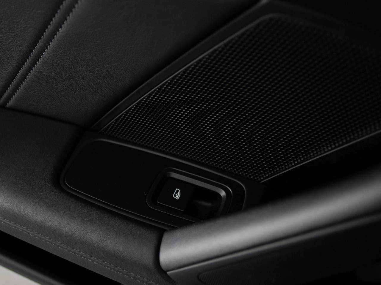 911 (992) TURBO S PDK (2) image 28