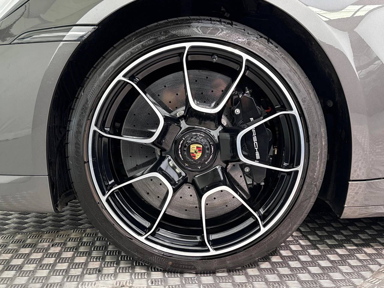 911 (992) TURBO S PDK (41) image 14