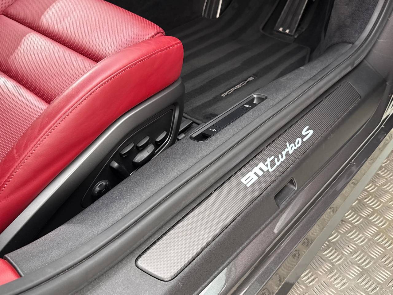 911 (992) TURBO S PDK (41) image 41